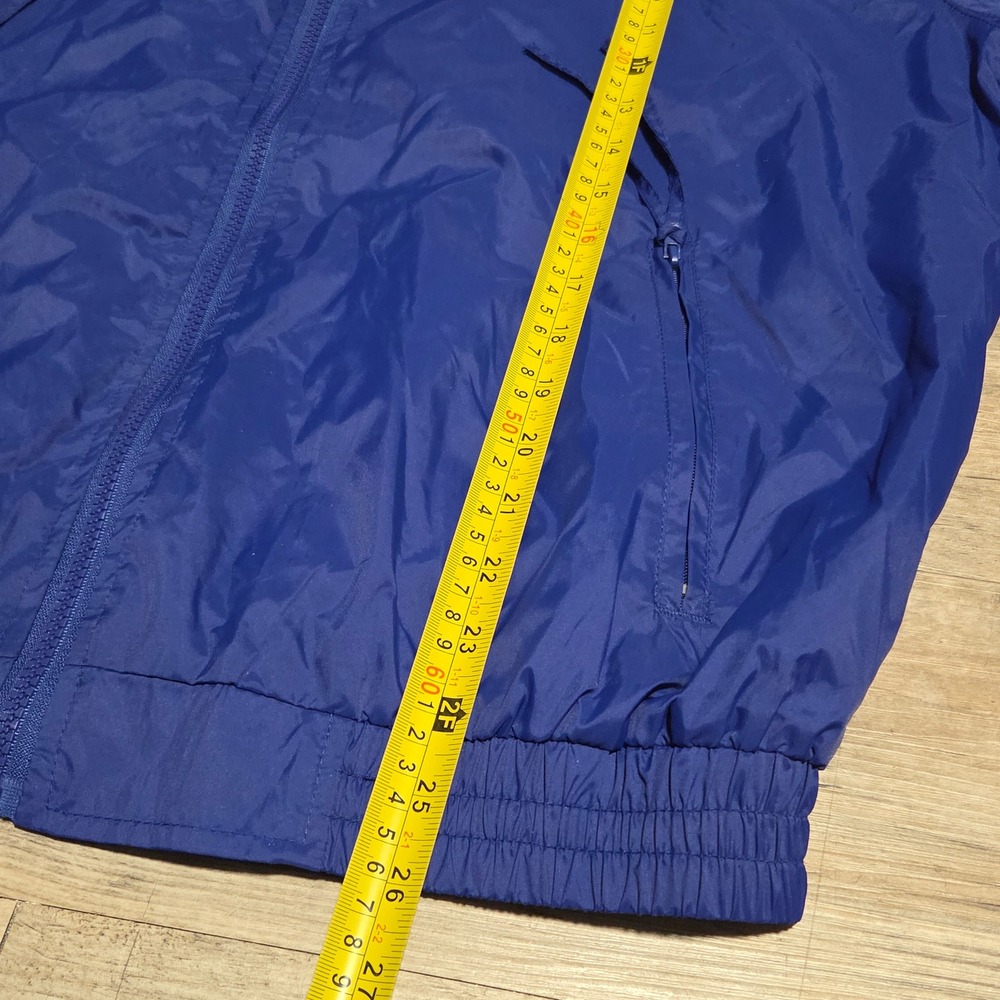 Vintage Six Flags Windbreaker Jacket Blue Size Small Embroidered Logo Hooded New - Picture 9 of 9